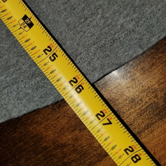 Long Sleeve Grey Tee with the Cutest Sassy Country Chic Pig XXL - Picture 7 of 8